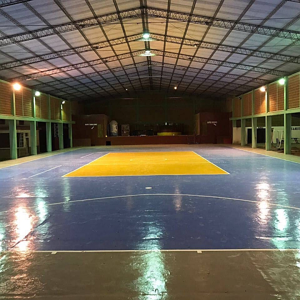 Sporthalle